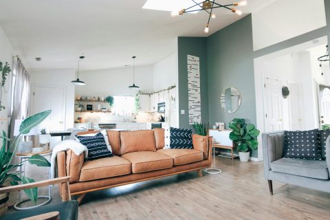 How to Hang Things on a Plaster Wall Without Losing Your Deposit