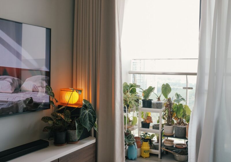 Keeping a Small Apartment Warm in Winter Without a Huge Bill