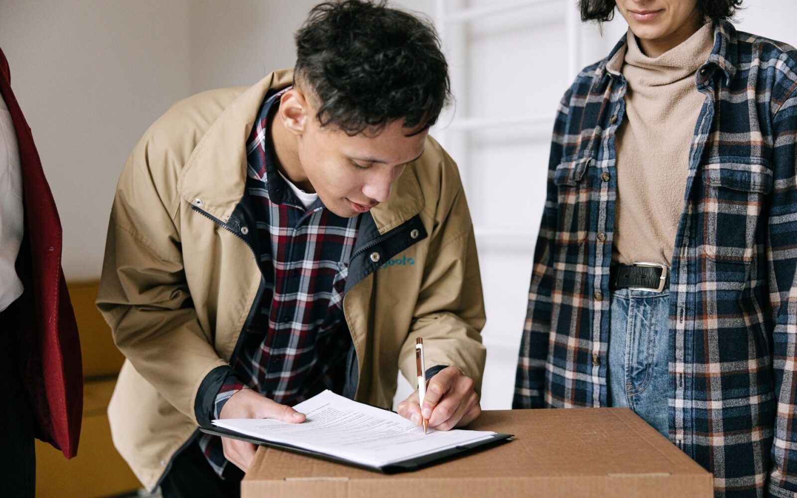 Breaking a Lease Early: Your Options and What It Really Costs