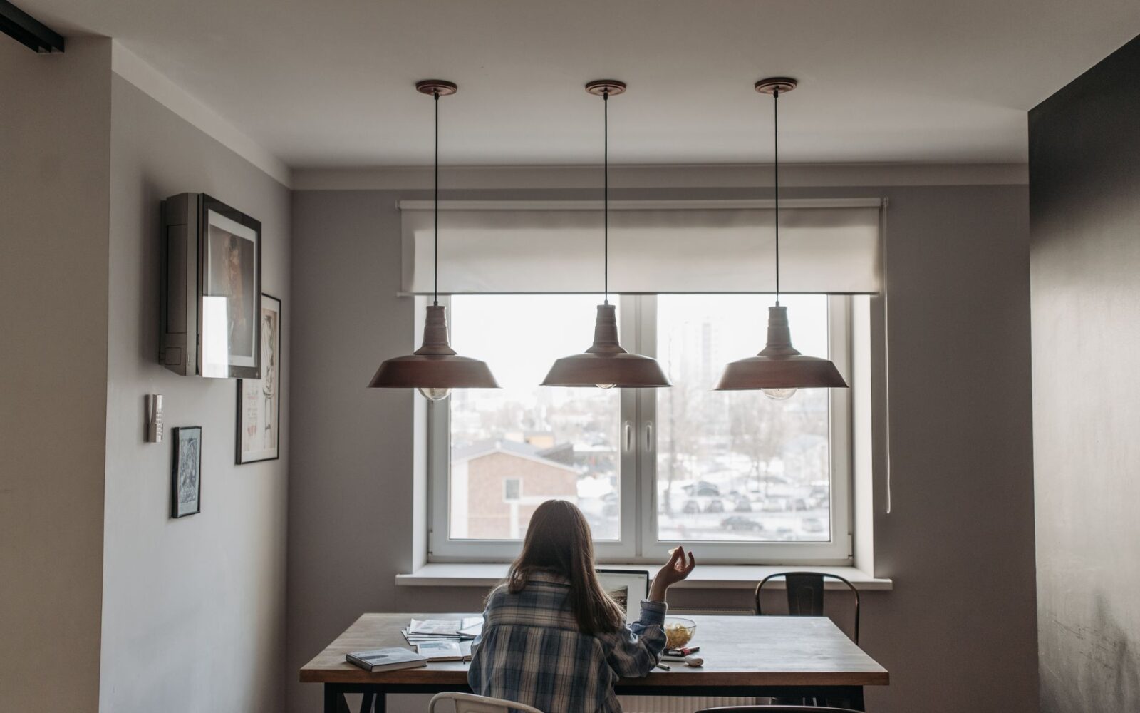 How to Be a Considerate Neighbor When You Work From Home